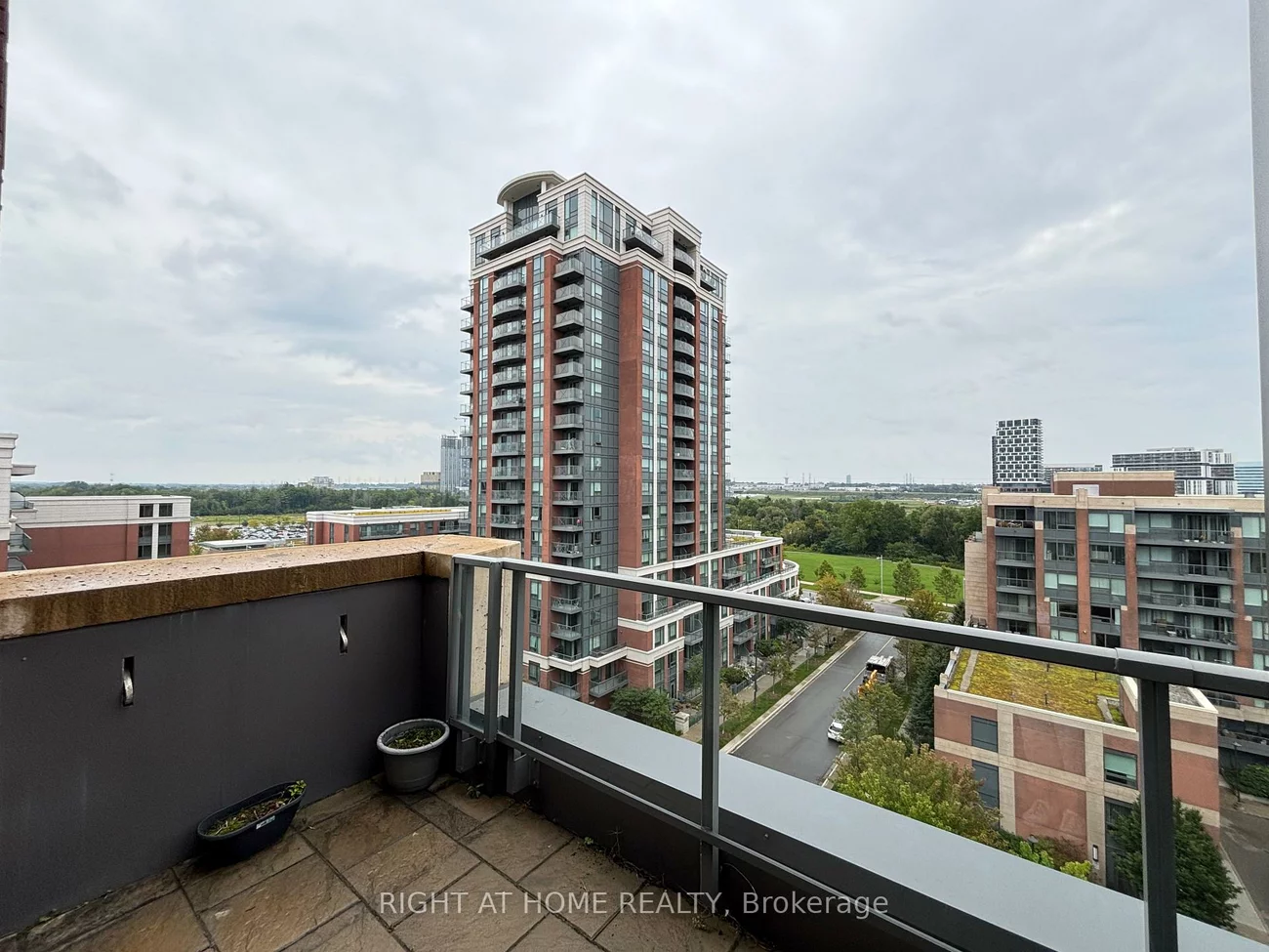 28, Uptown, Unionville, Markham