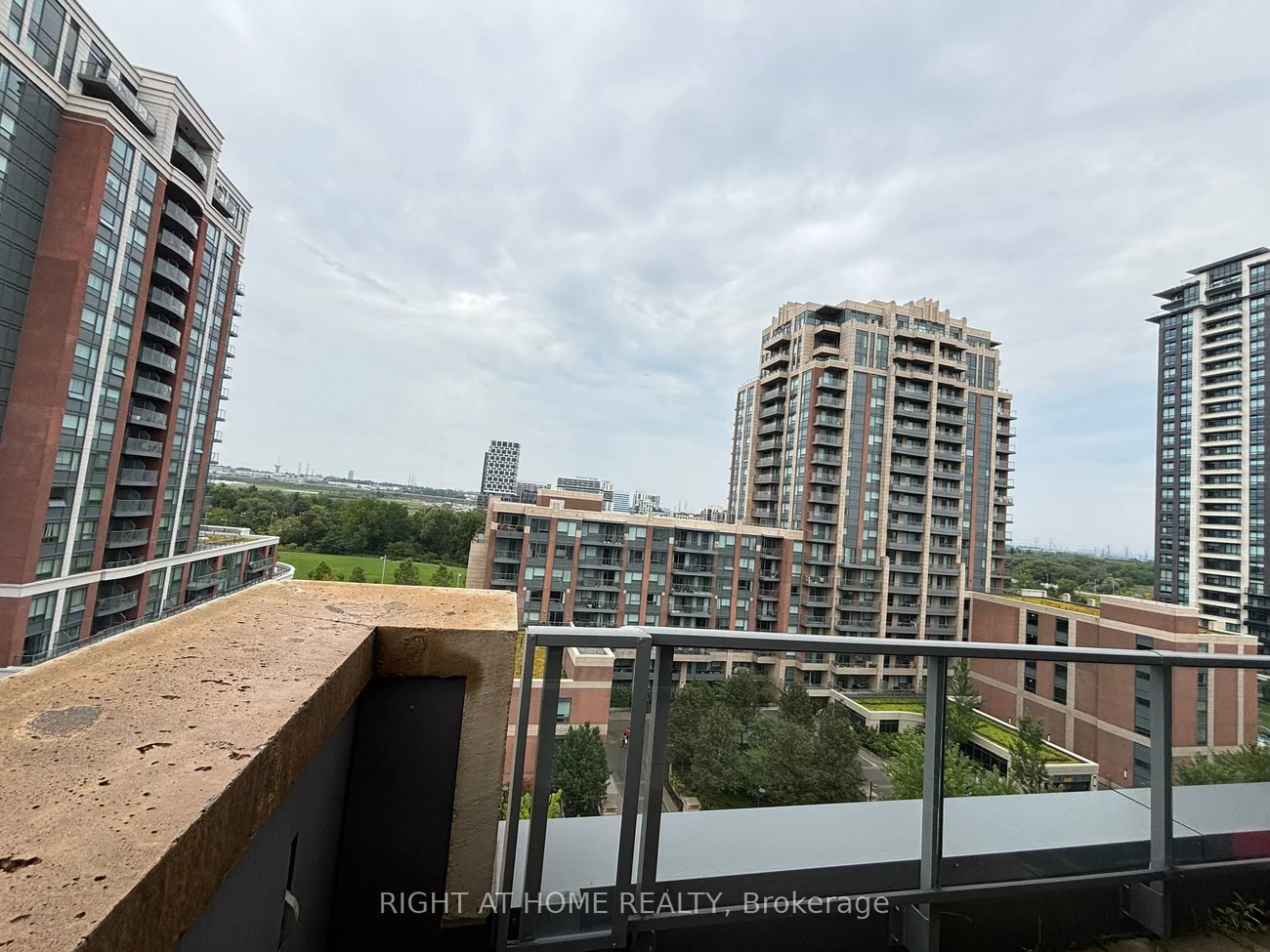 28, Uptown, Unionville, Markham