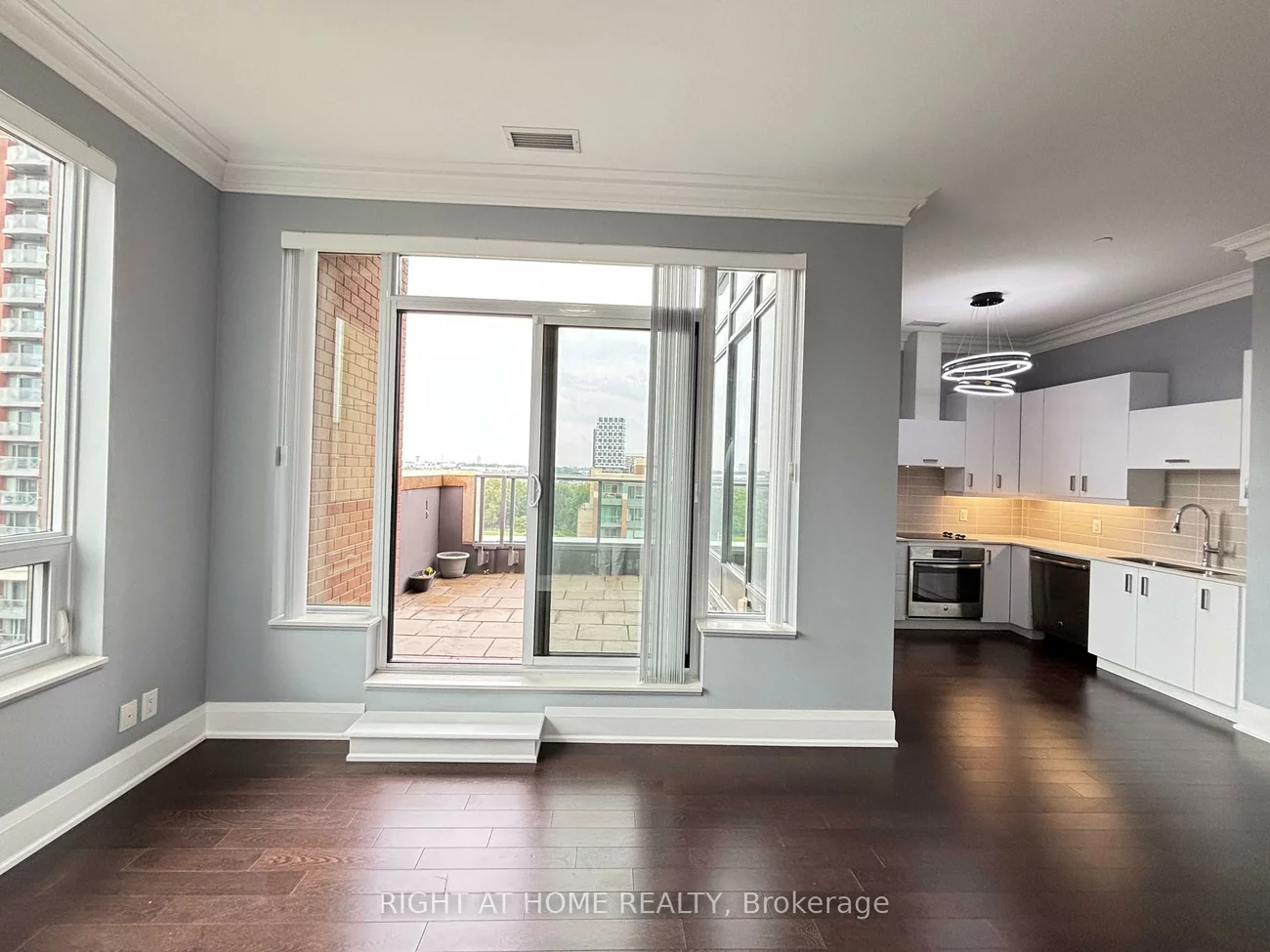 28, Uptown, Unionville, Markham