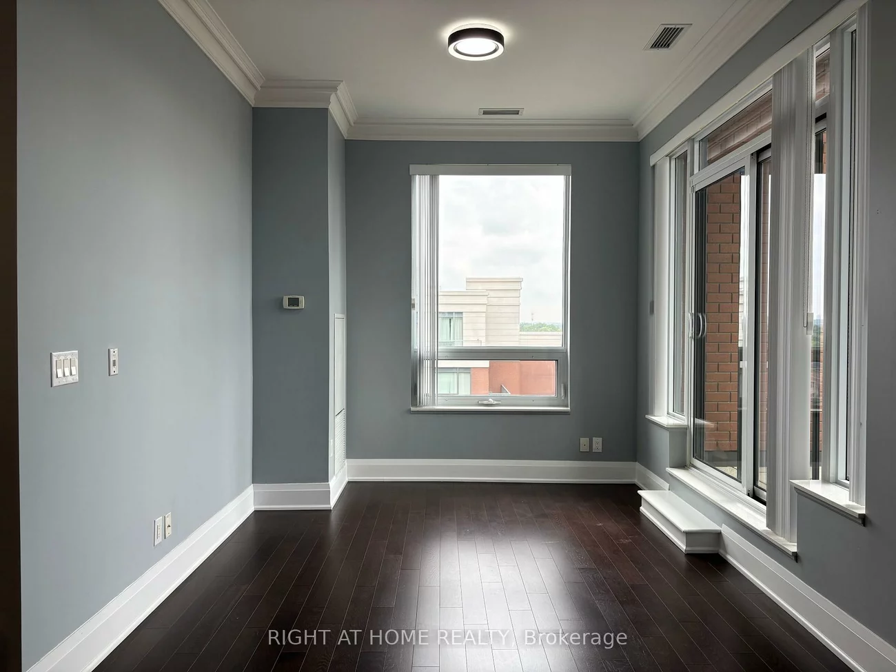 28, Uptown, Unionville, Markham