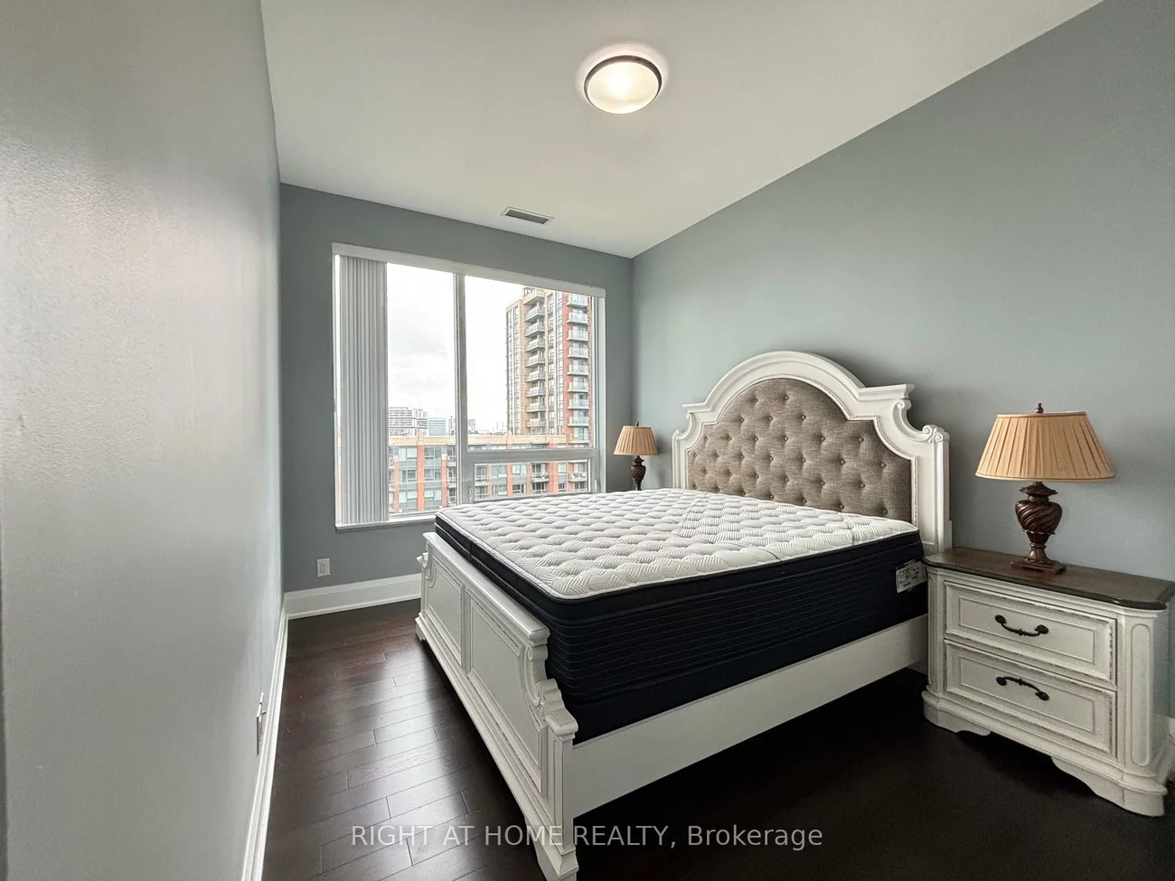 28, Uptown, Unionville, Markham