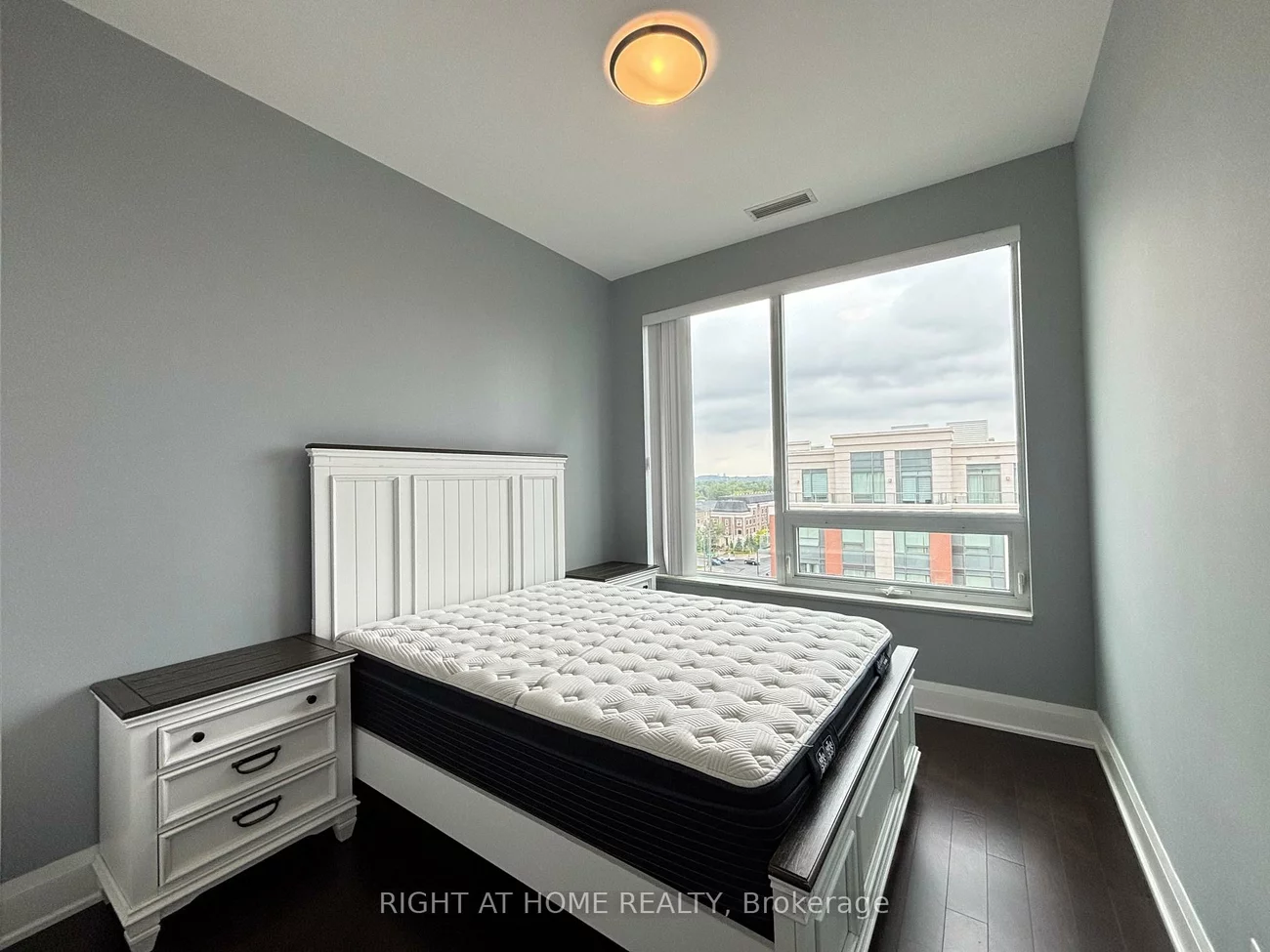28, Uptown, Unionville, Markham
