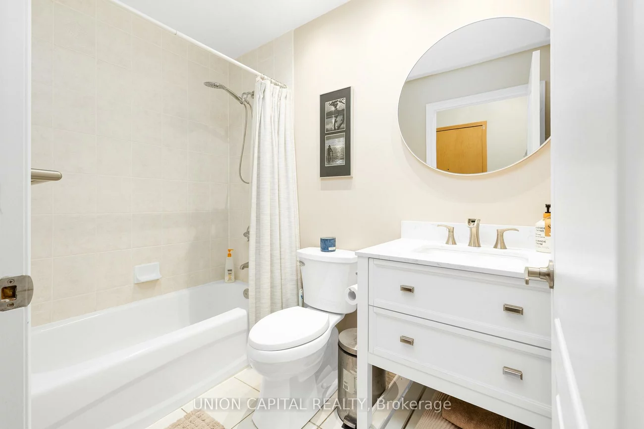 48, Suncrest, Commerce Valley, Markham