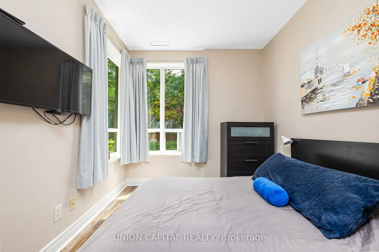 48, Suncrest, Commerce Valley, Markham