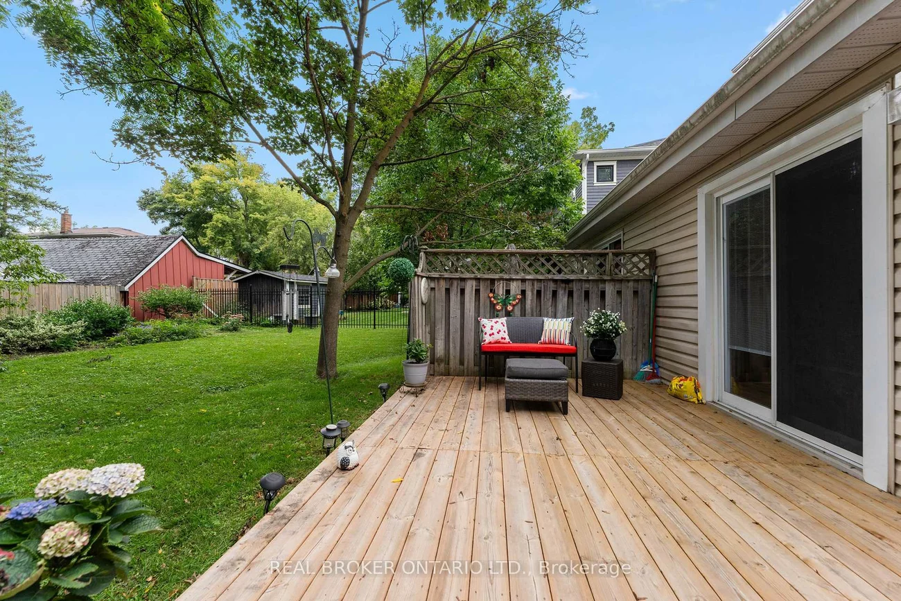 36, Albert, Old Markham Village, Markham