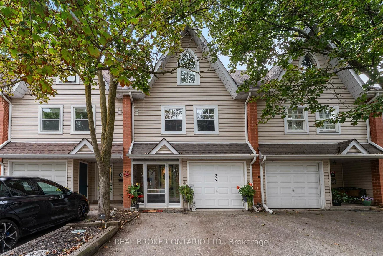 36, Albert, Old Markham Village, Markham