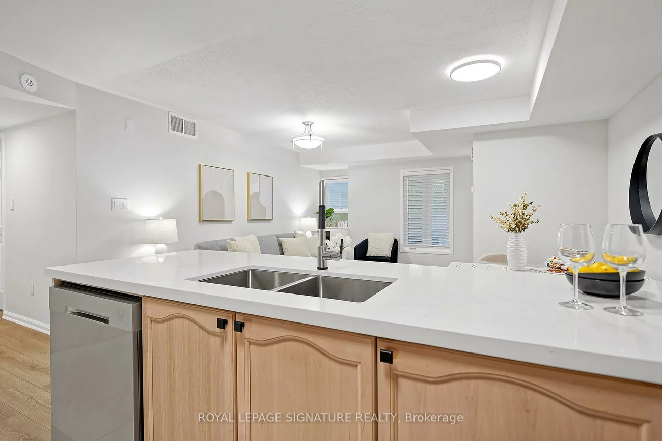 306, John, Aileen-Willowbrook, Markham