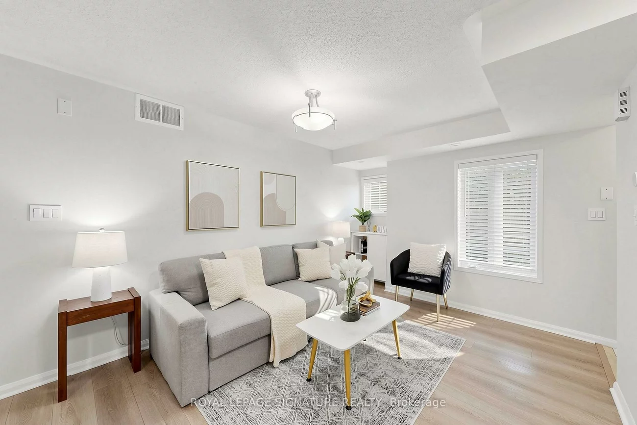 306, John, Aileen-Willowbrook, Markham