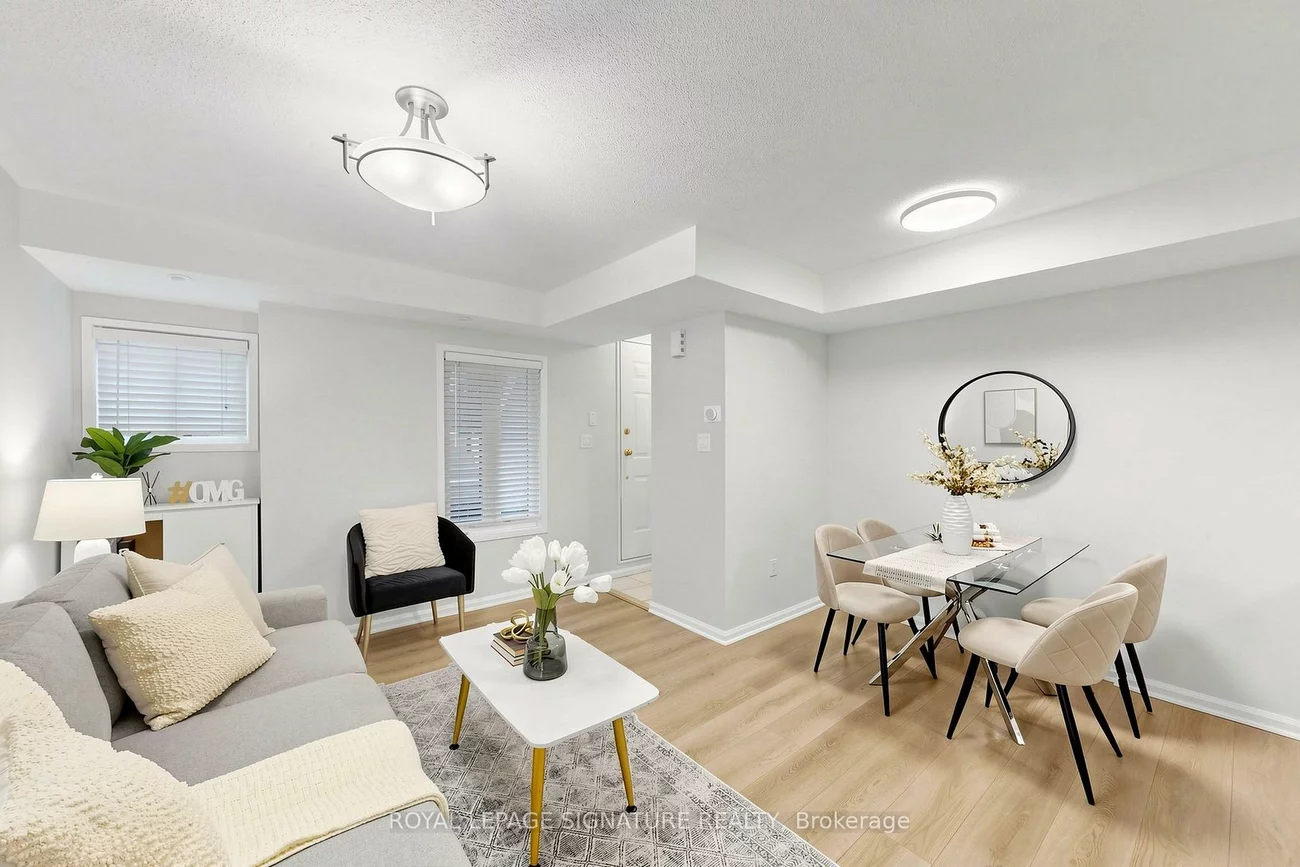 306, John, Aileen-Willowbrook, Markham