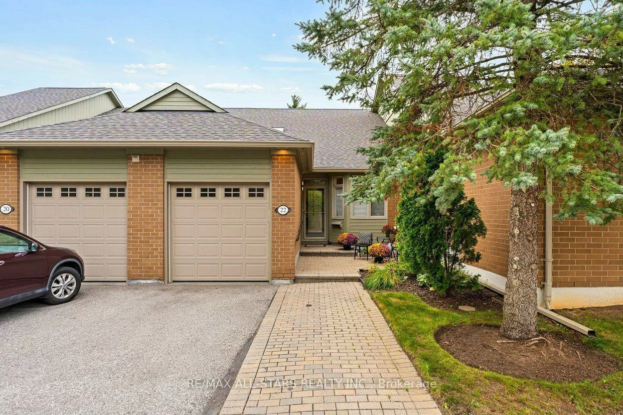 22, Sandpiper Key, Greensborough, Markham