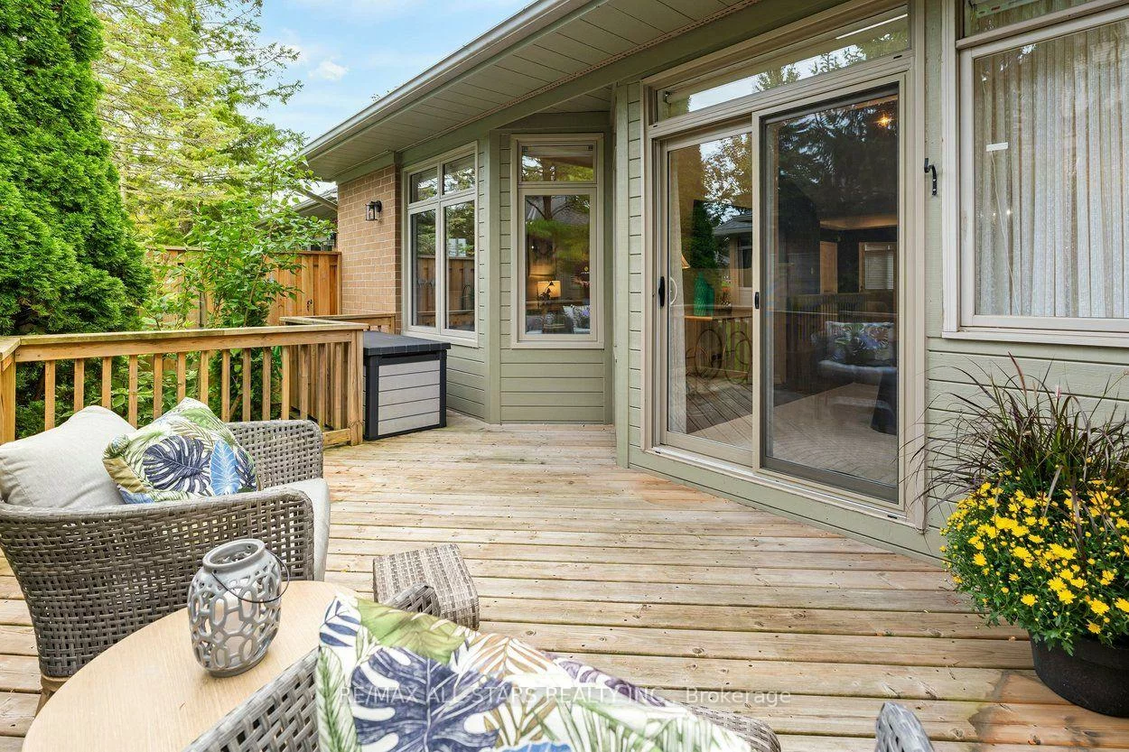 22, Sandpiper Key, Greensborough, Markham