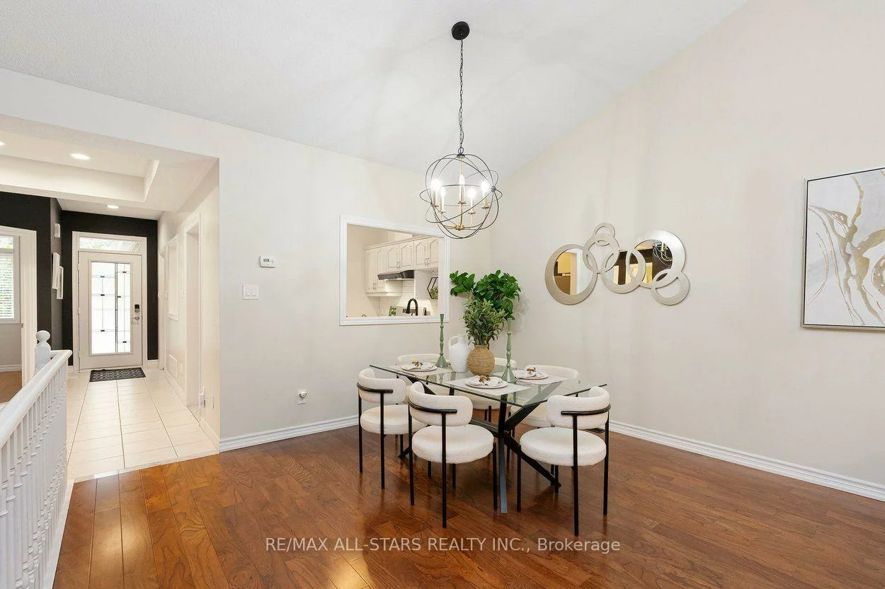 22, Sandpiper Key, Greensborough, Markham