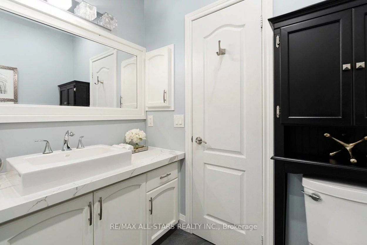 22, Sandpiper Key, Greensborough, Markham