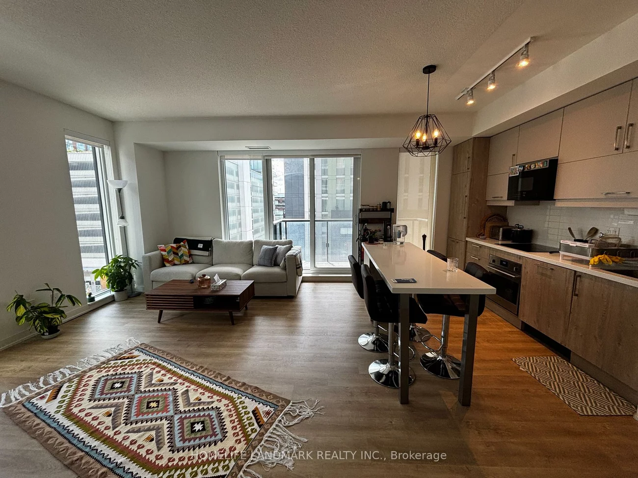 8119, Birchmount, Unionville, Markham