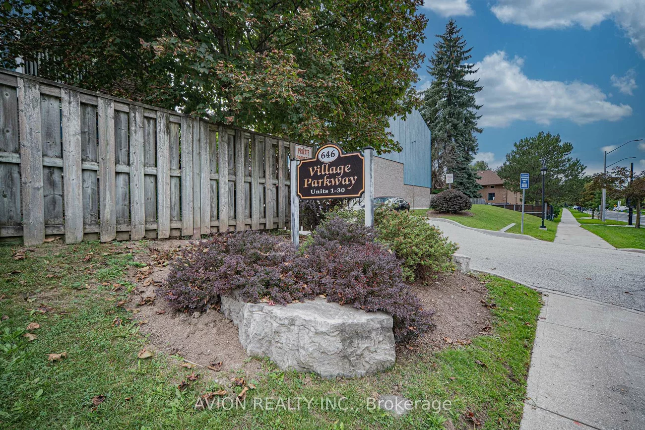 646, Village, Unionville, Markham