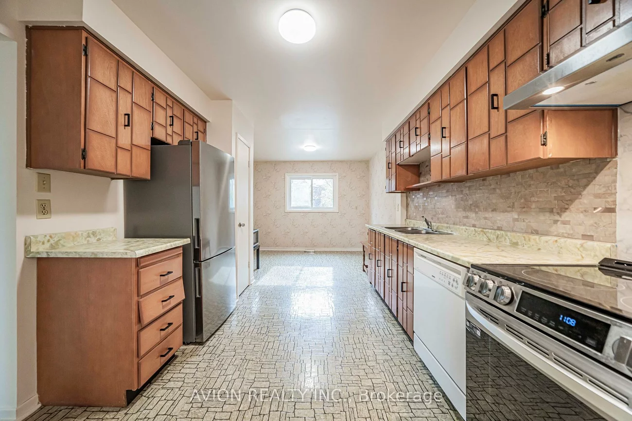 646, Village, Unionville, Markham