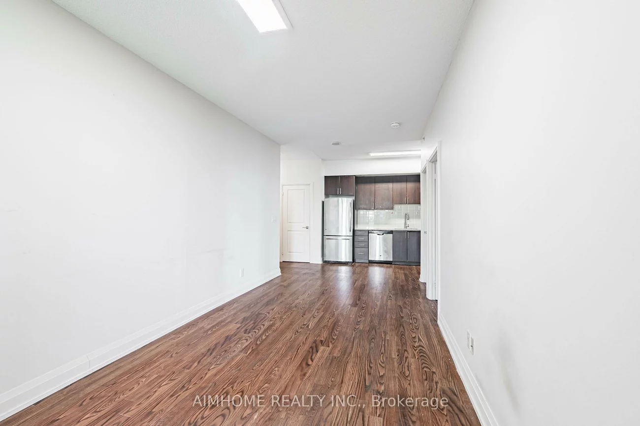 7171, Yonge, Grandview, Markham