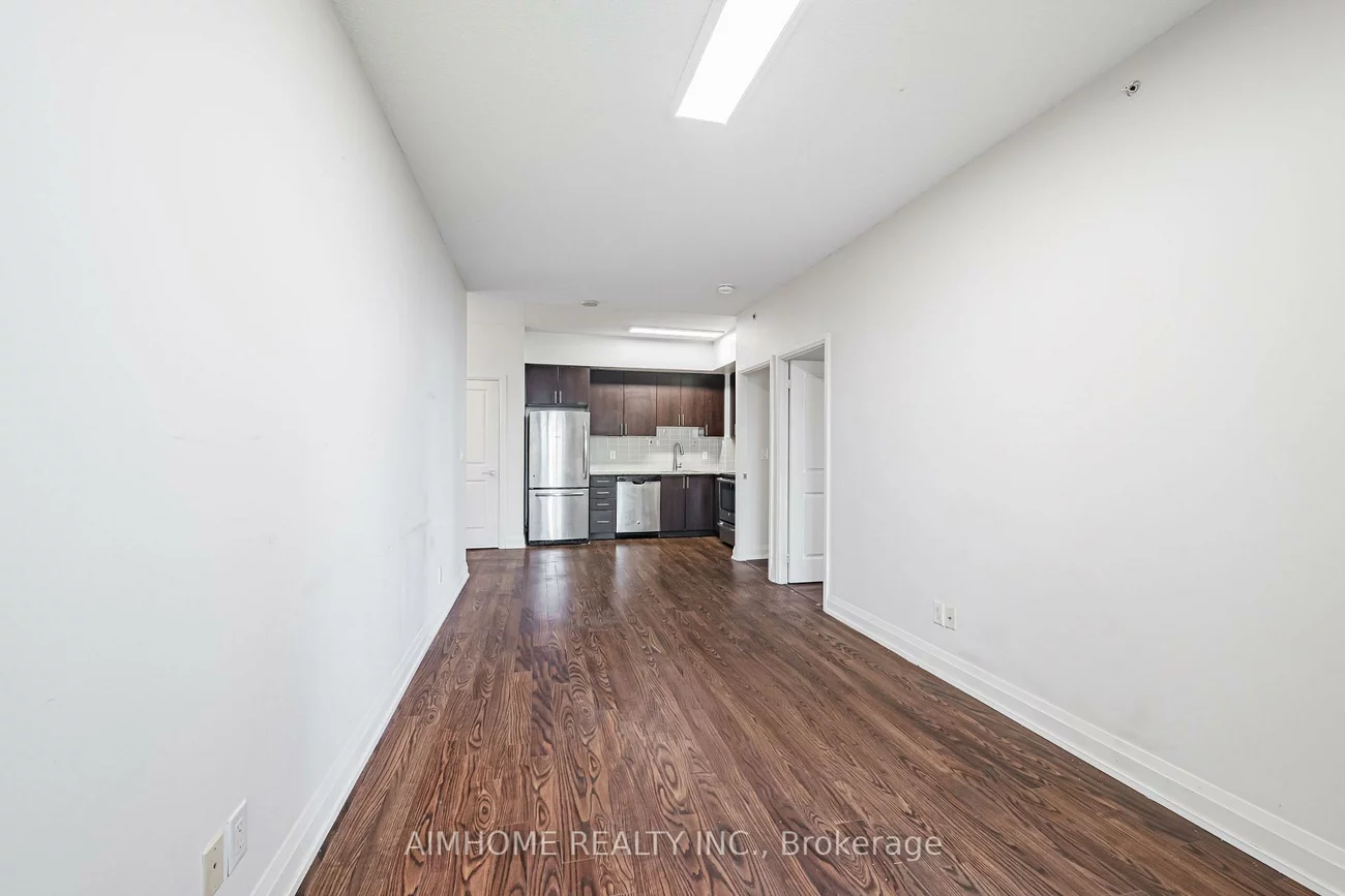 7171, Yonge, Grandview, Markham