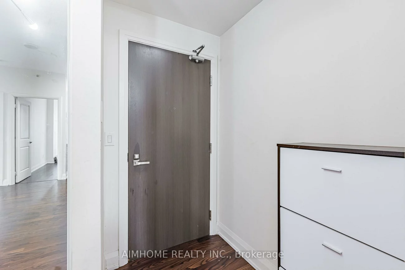 7171, Yonge, Grandview, Markham