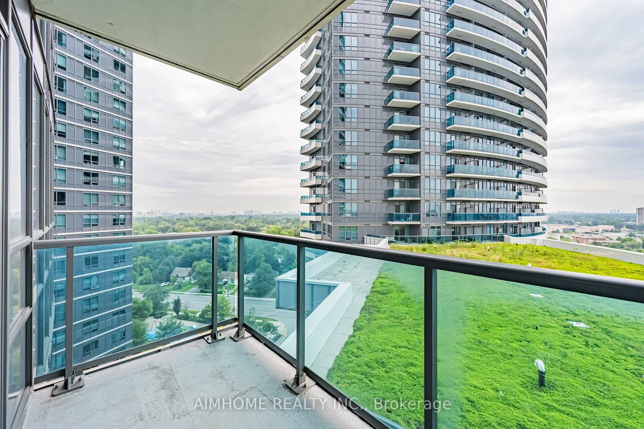 7171, Yonge, Grandview, Markham