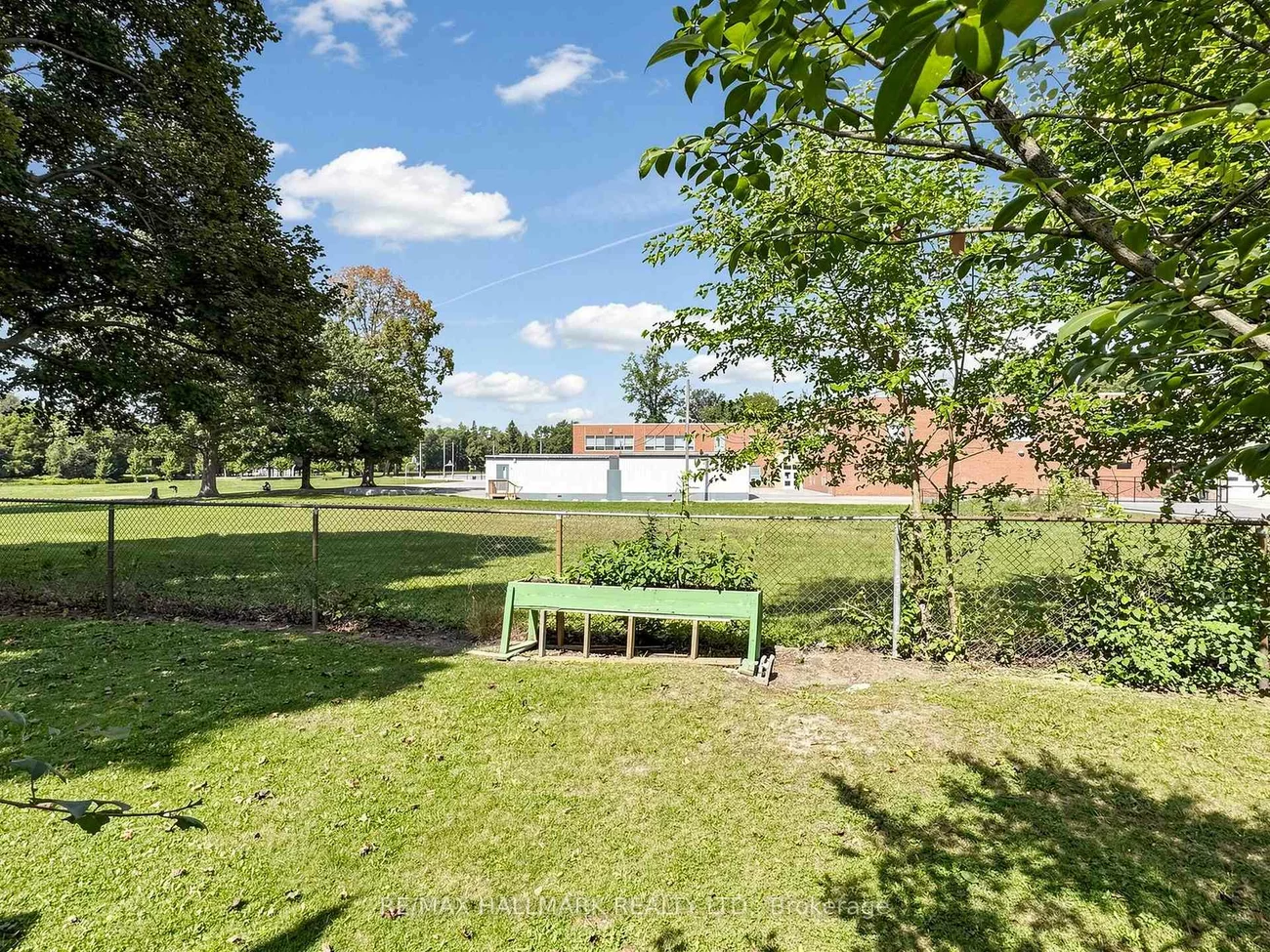 144, Henderson, Thornhill, Markham