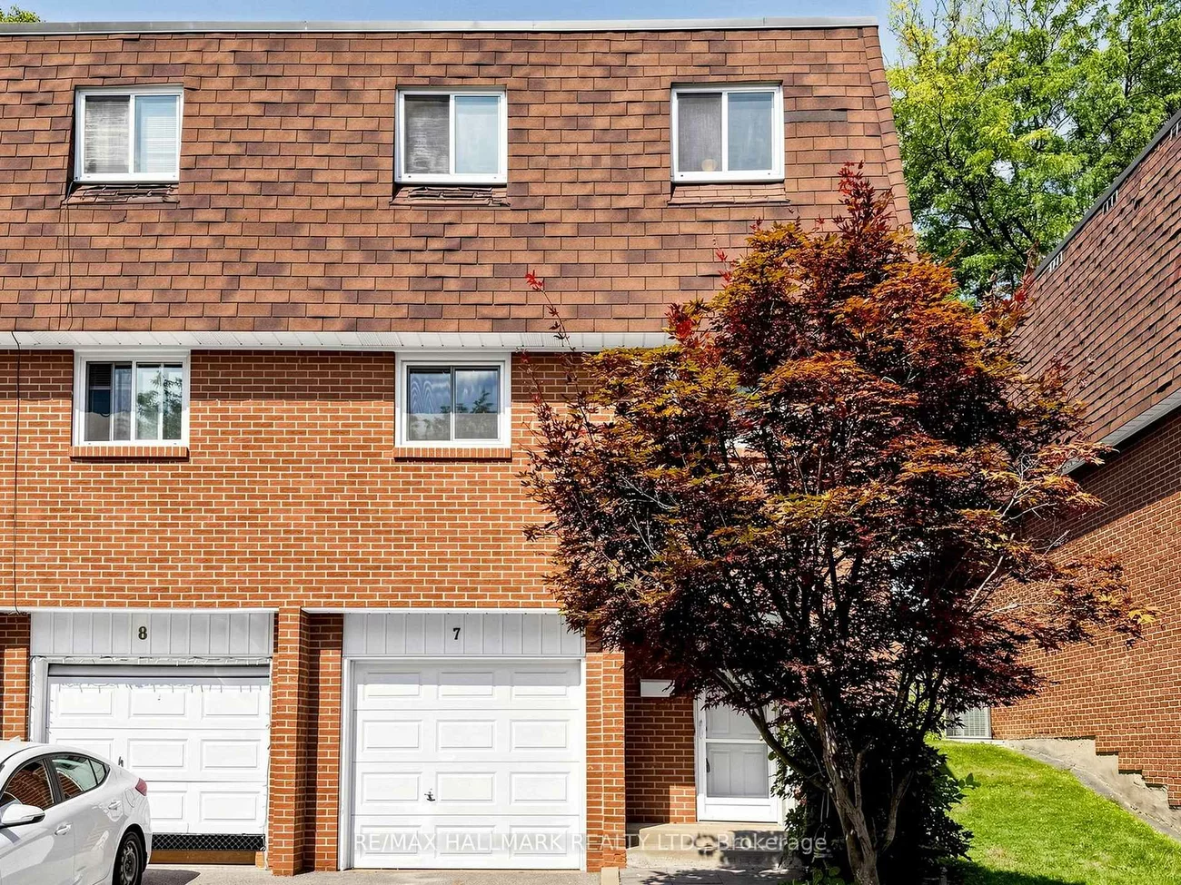 144, Henderson, Thornhill, Markham