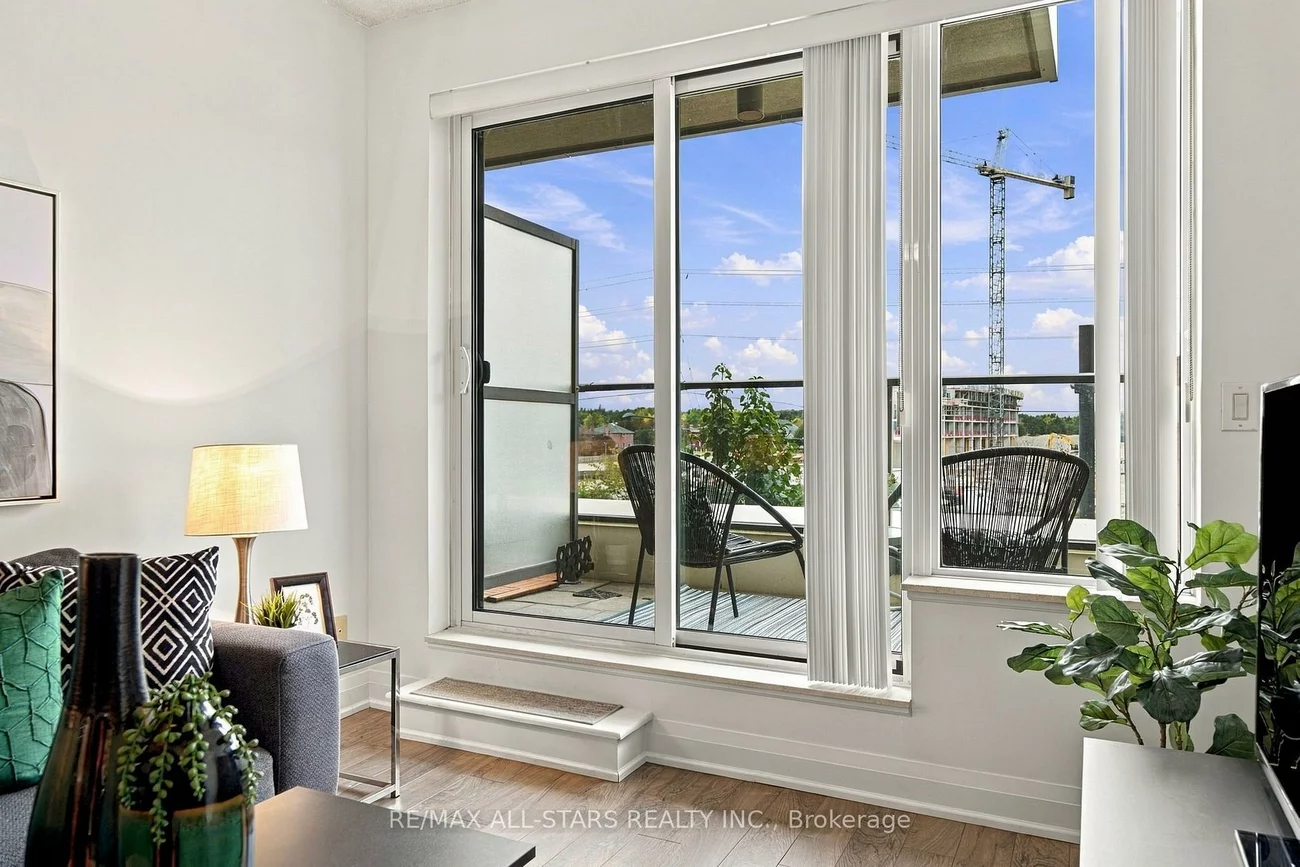 28, Uptown, Unionville, Markham