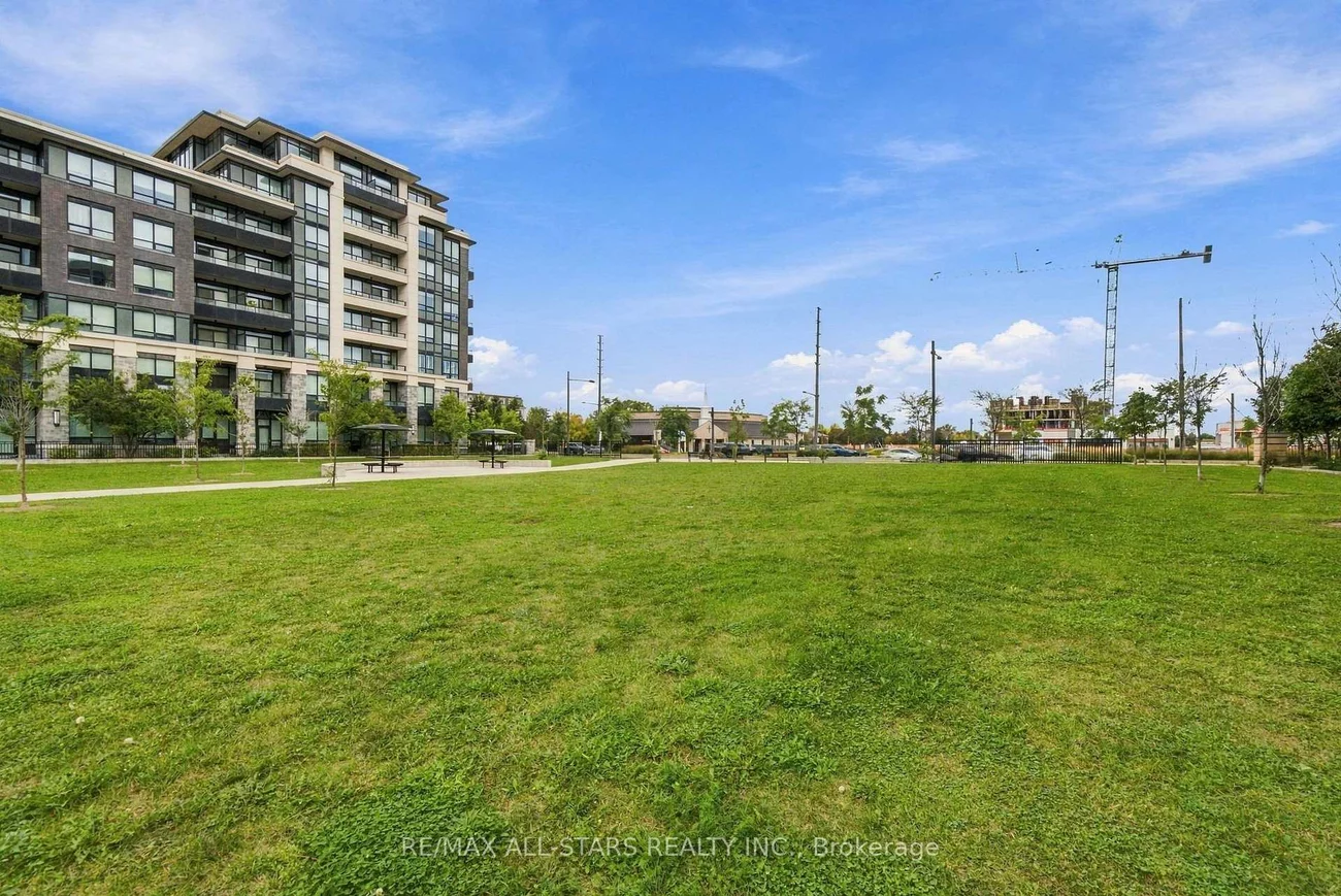 28, Uptown, Unionville, Markham