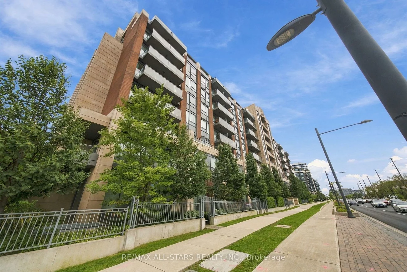 28, Uptown, Unionville, Markham