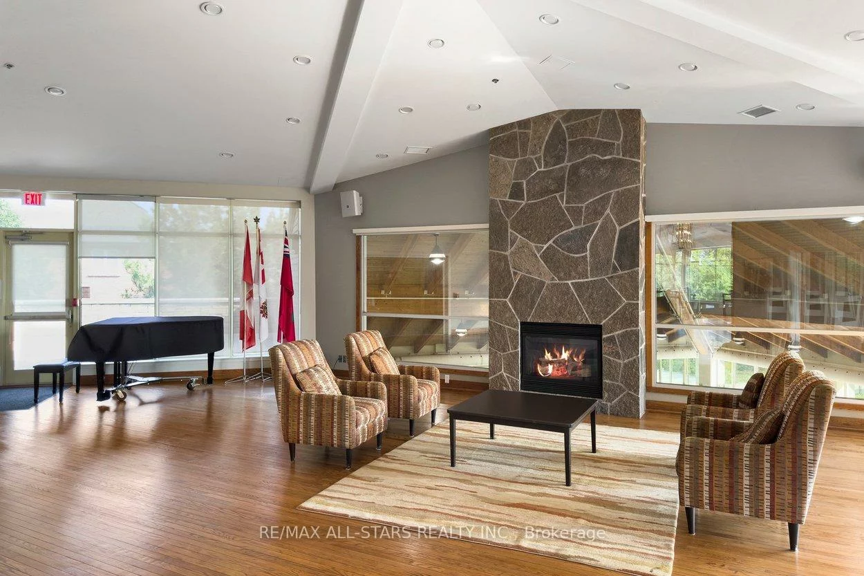 52, Oasis, Greensborough, Markham