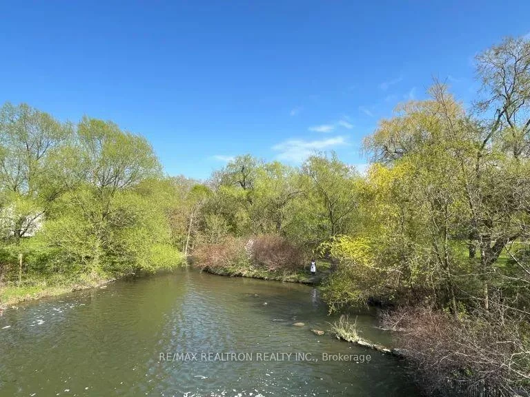 646, Village, Unionville, Markham