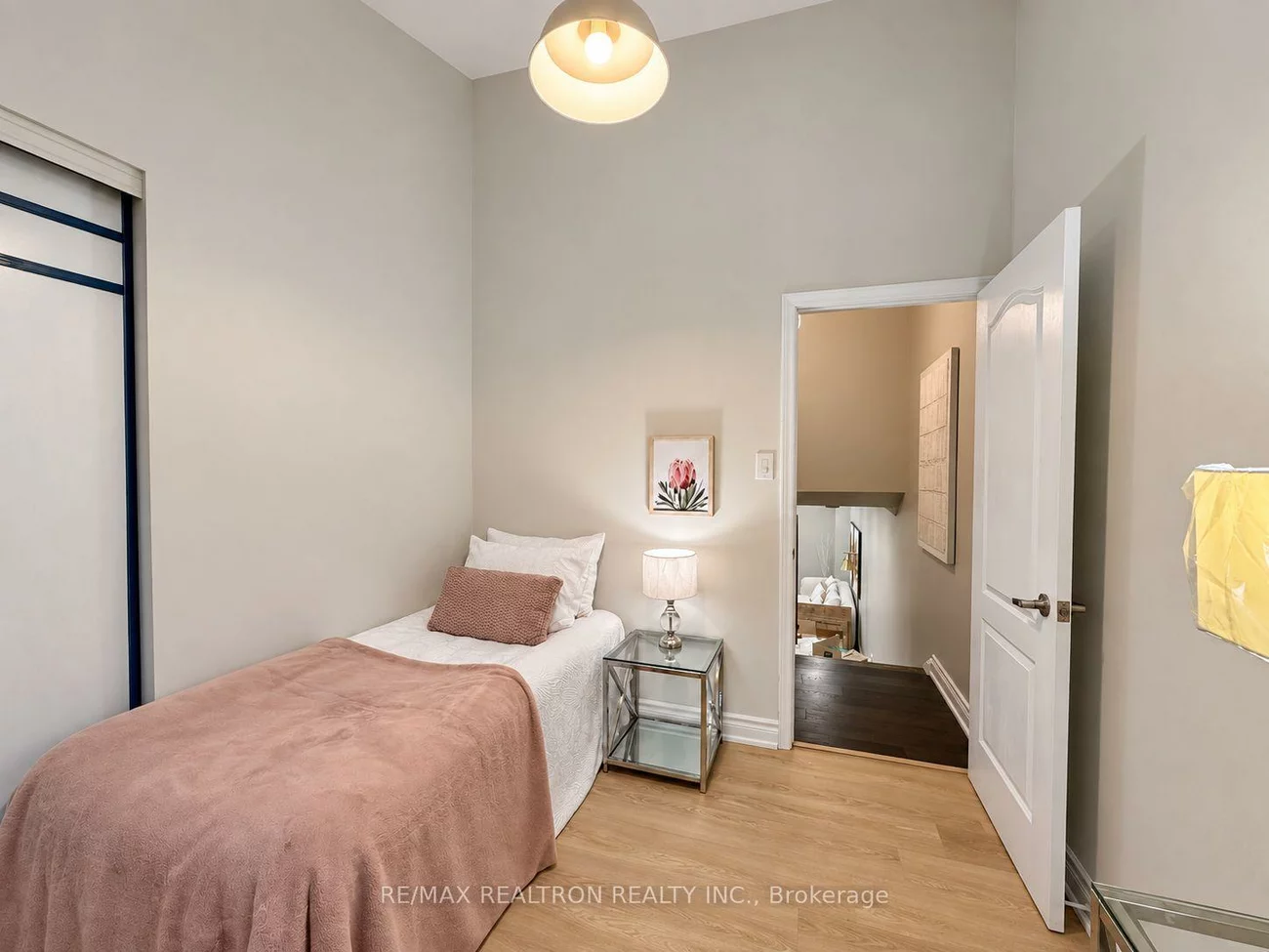646, Village, Unionville, Markham