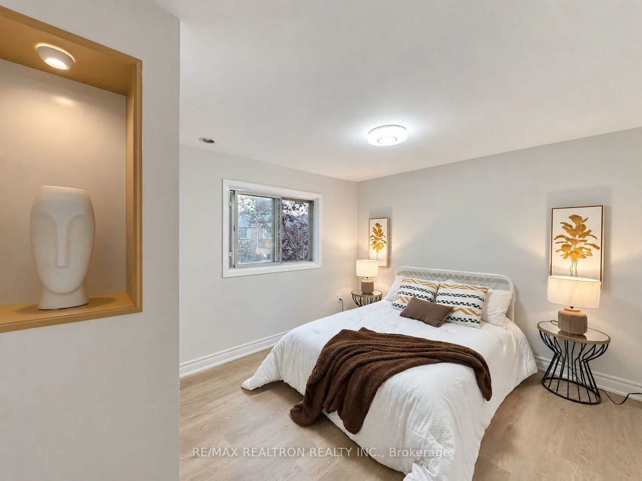 646, Village, Unionville, Markham