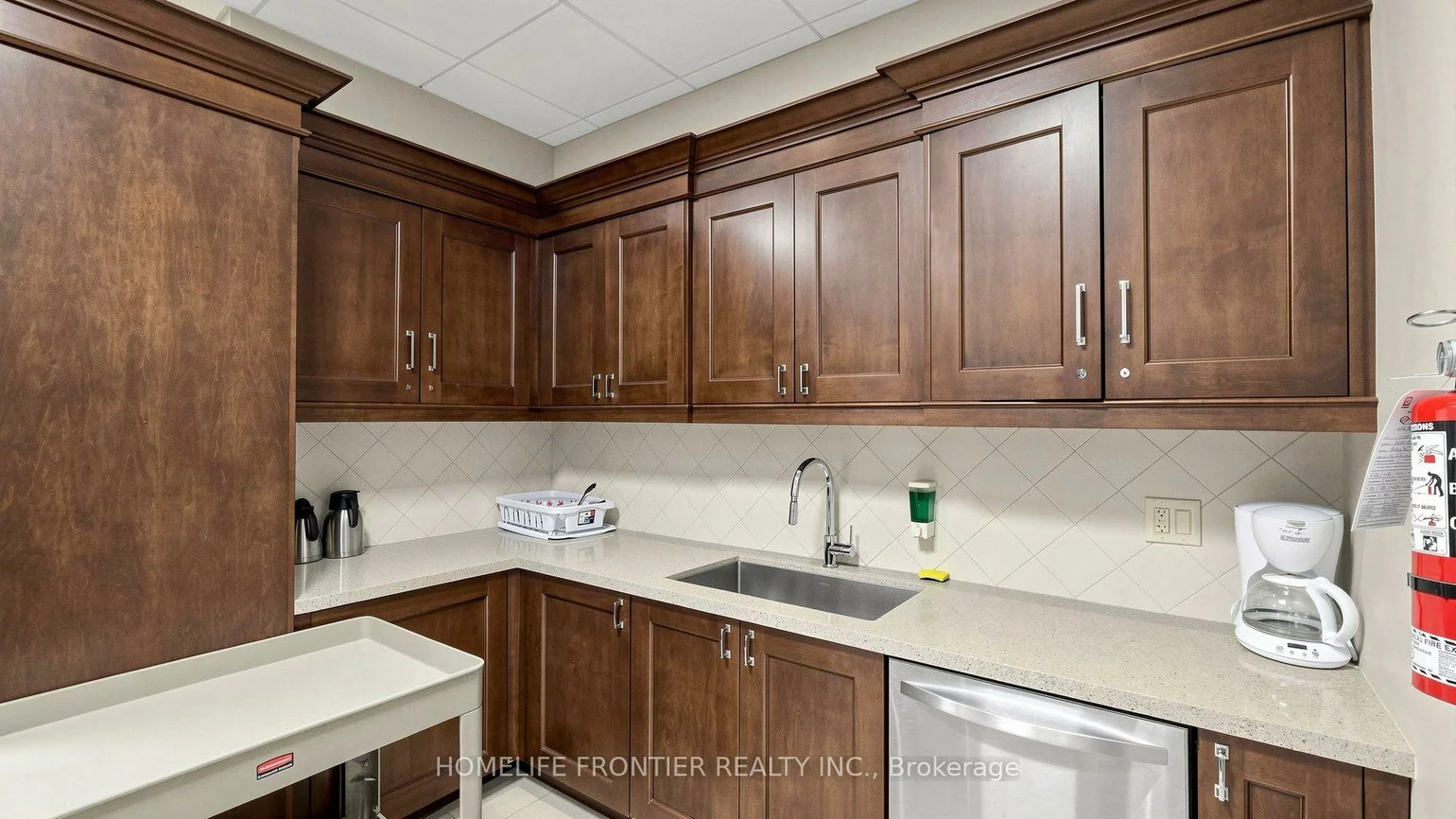 7825, Bayview, Aileen-Willowbrook, Markham