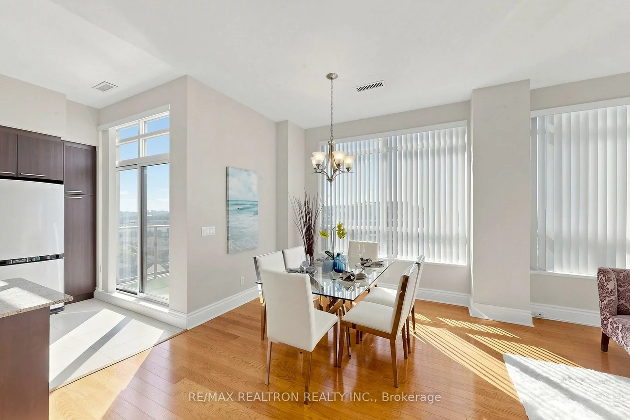 39, Galleria, Commerce Valley, Markham