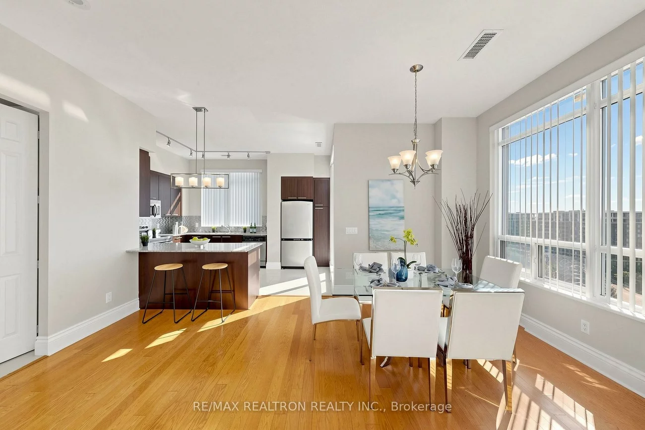 39, Galleria, Commerce Valley, Markham