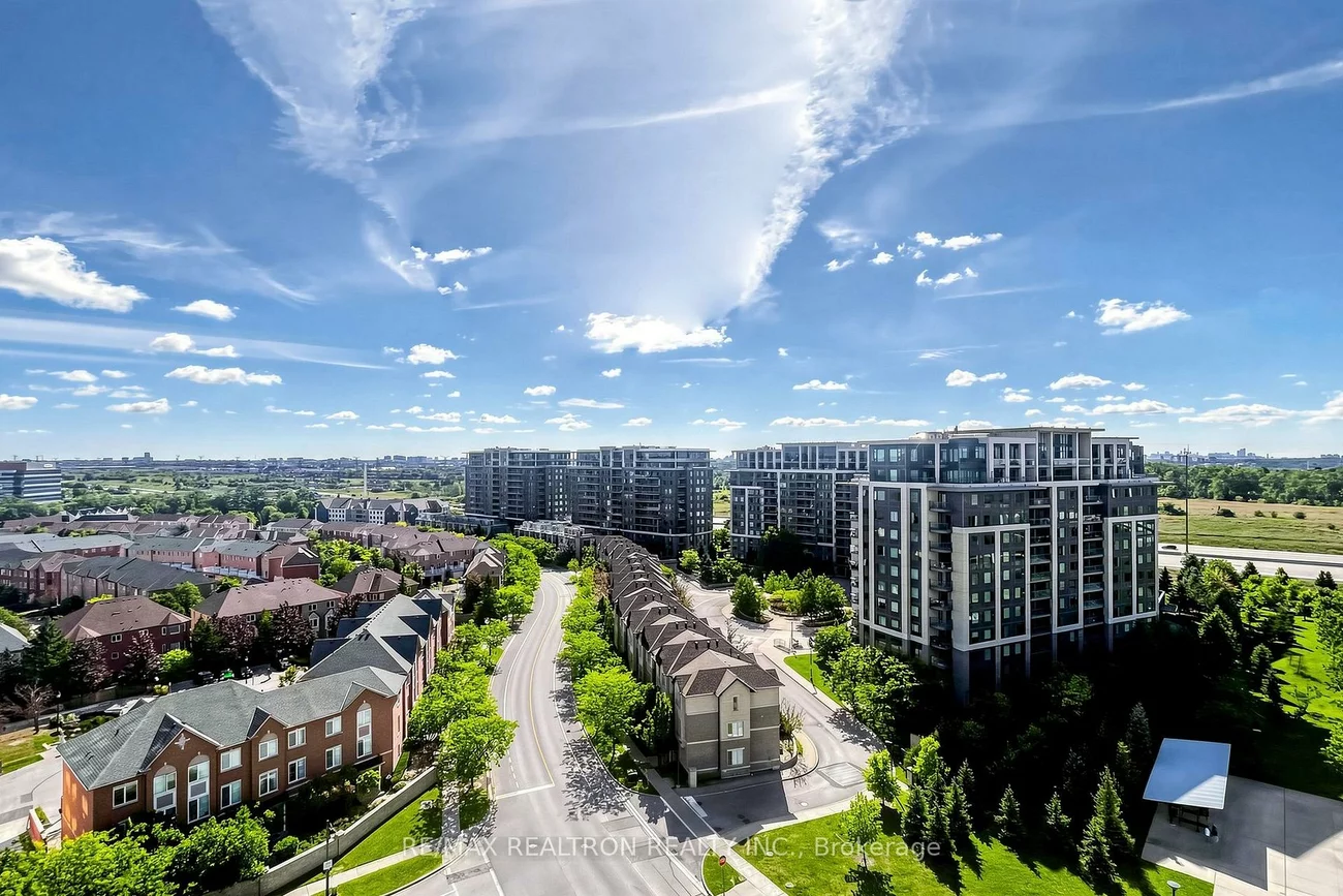 39, Galleria, Commerce Valley, Markham