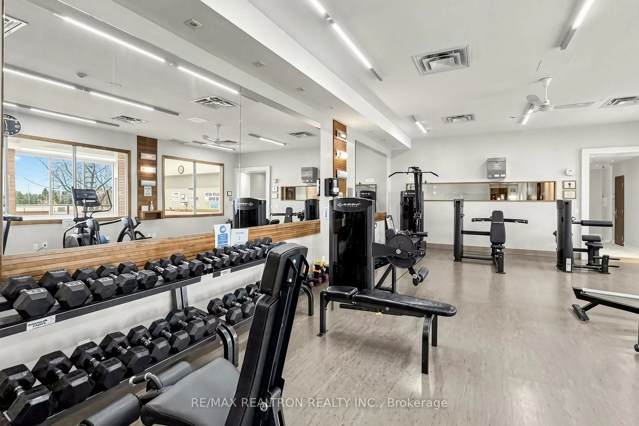 39, Galleria, Commerce Valley, Markham