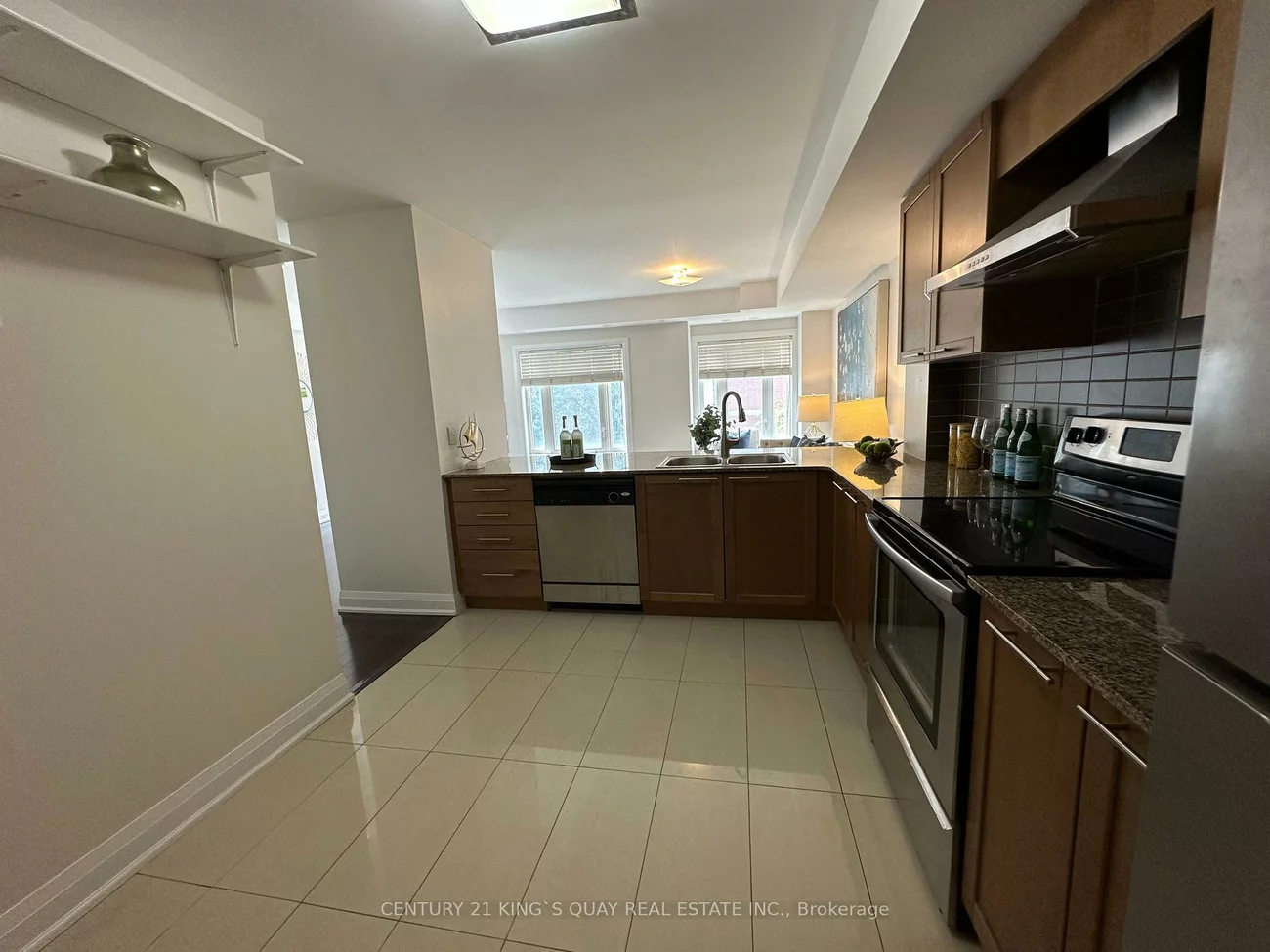 318, John, Aileen-Willowbrook, Markham