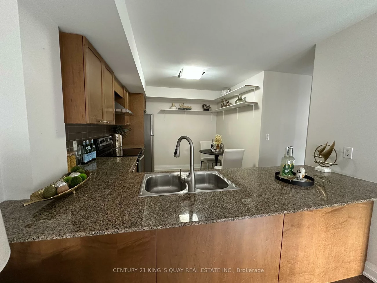 318, John, Aileen-Willowbrook, Markham