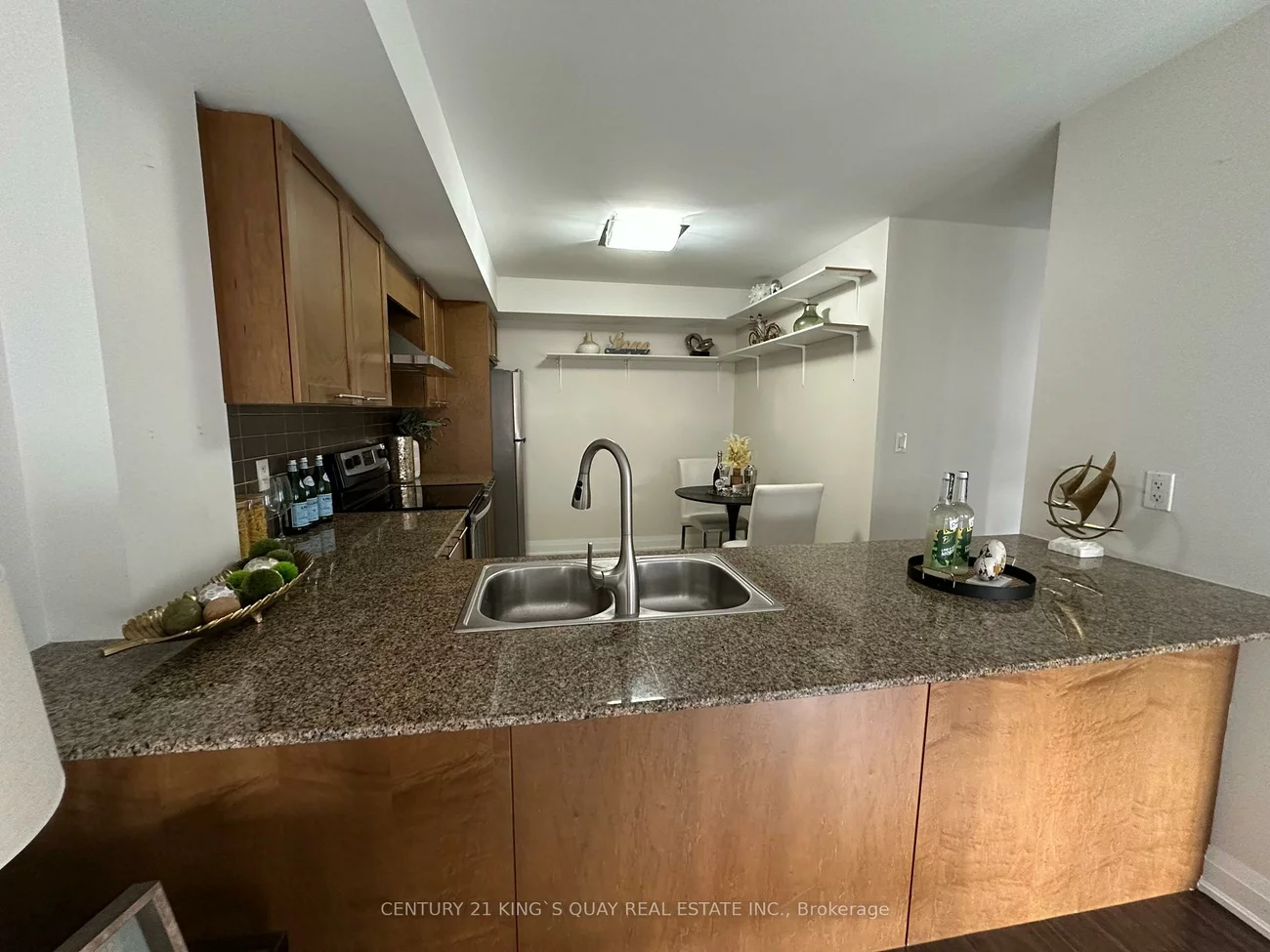 318, John, Aileen-Willowbrook, Markham