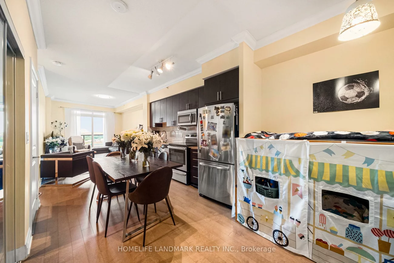 7171, Yonge, Grandview, Markham