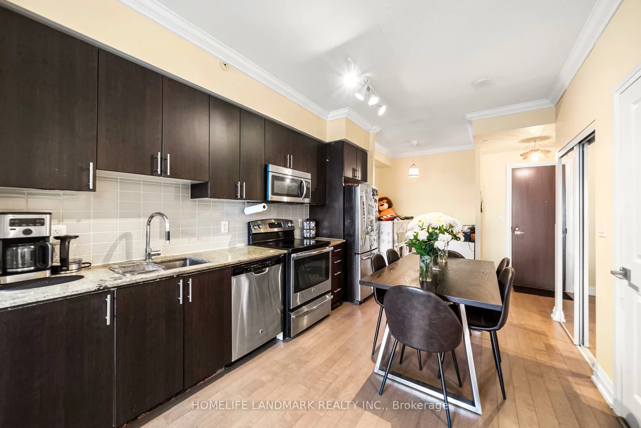 7171, Yonge, Grandview, Markham