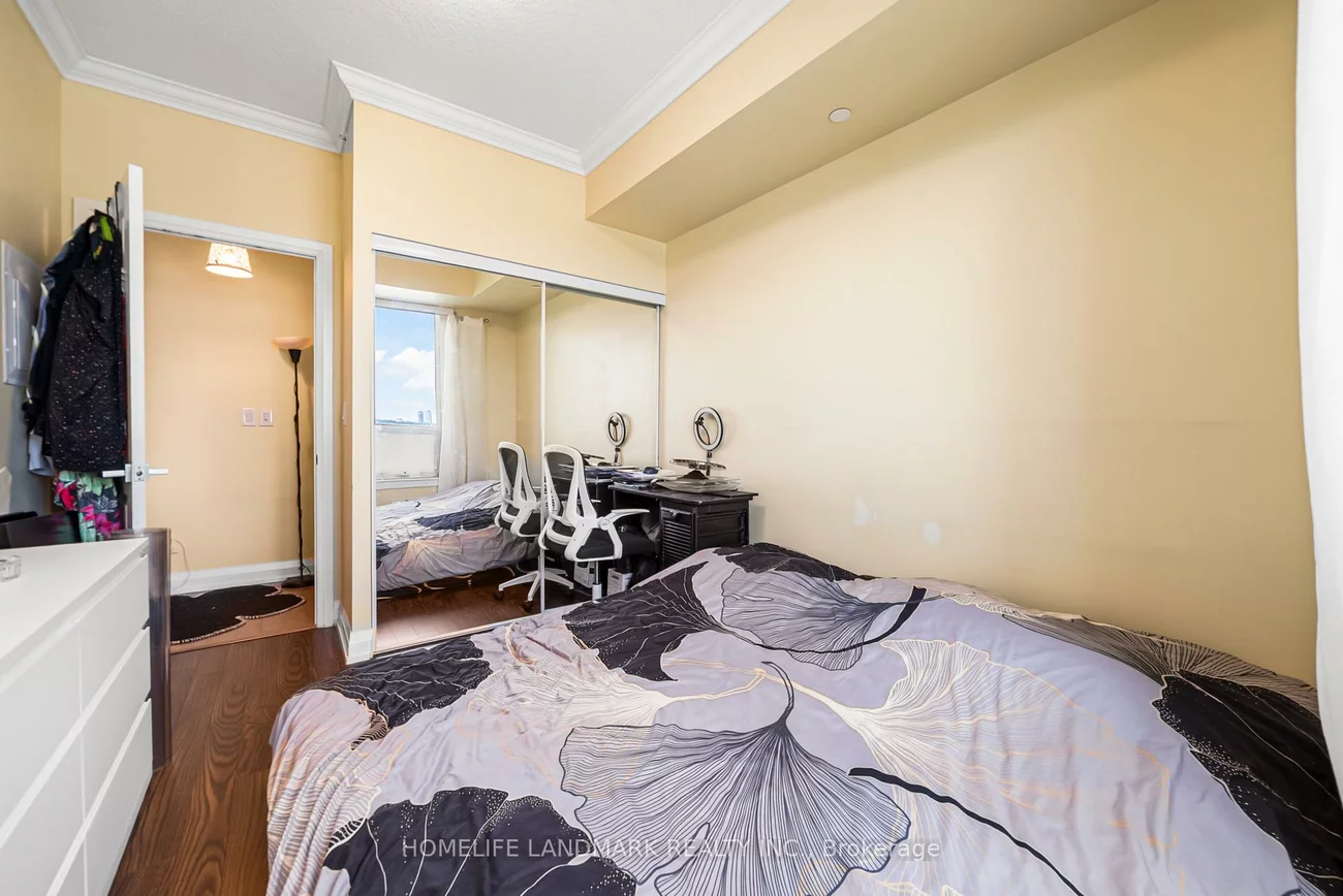 7171, Yonge, Grandview, Markham