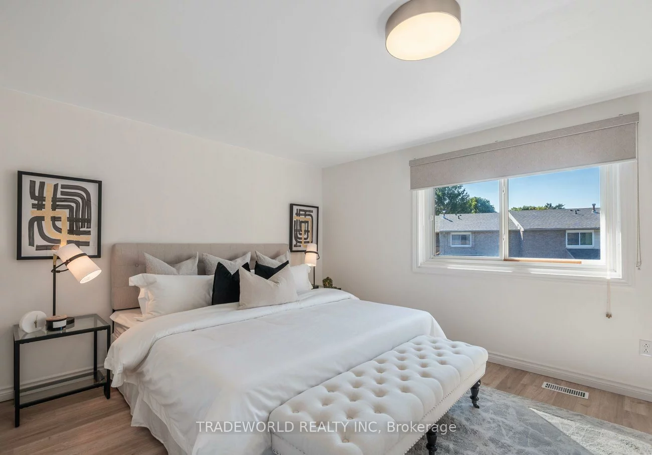 60, Camelot, Markham Village, Markham