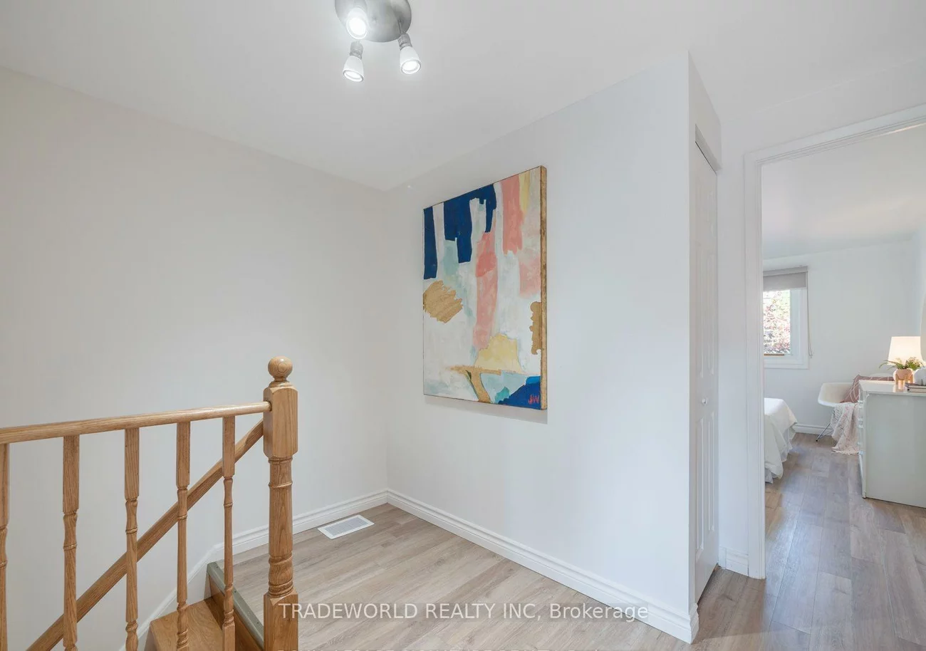 60, Camelot, Markham Village, Markham