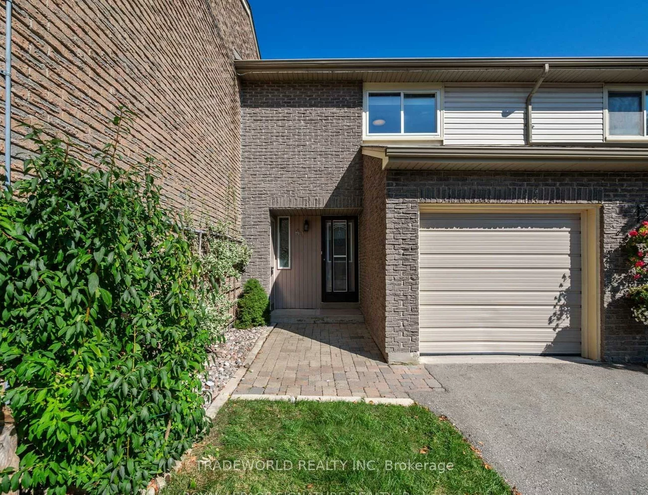60, Camelot, Markham Village, Markham