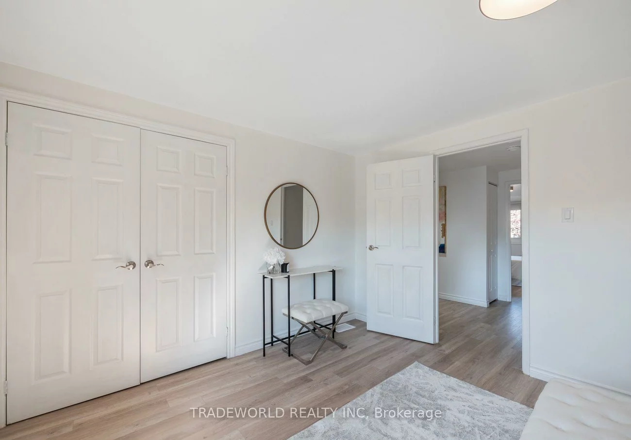 60, Camelot, Markham Village, Markham
