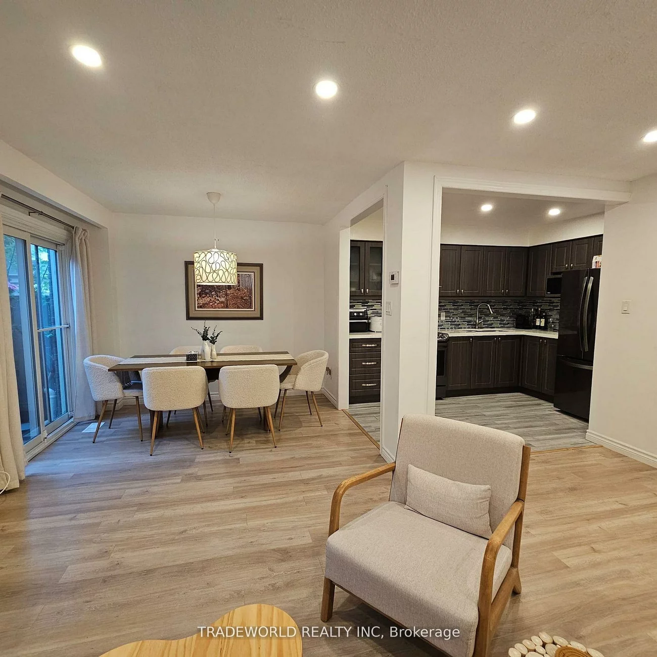 60, Camelot, Markham Village, Markham