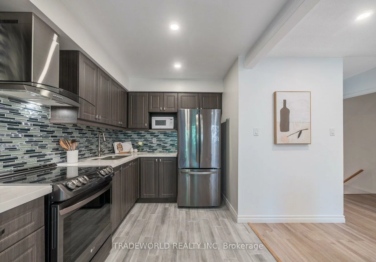 60, Camelot, Markham Village, Markham